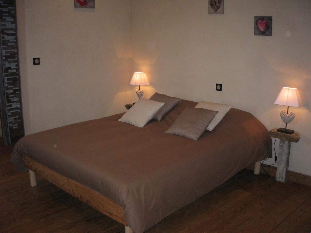 Chambres D'Hotes Le St Maurice Truinas Kamer foto